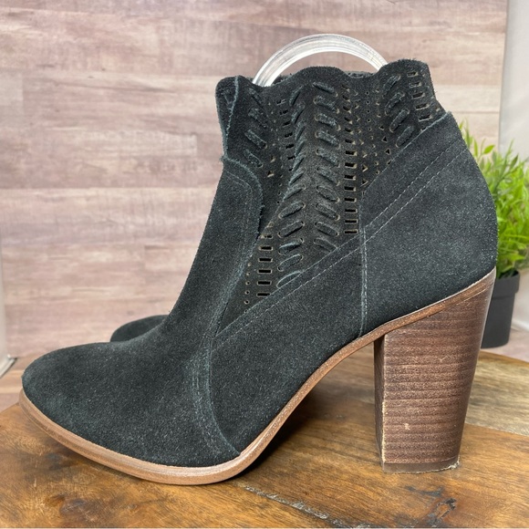 Vince Camuto Women's Leather Fenyia Ankle Booties - Size: 8.5 M - Picture 5 of 11